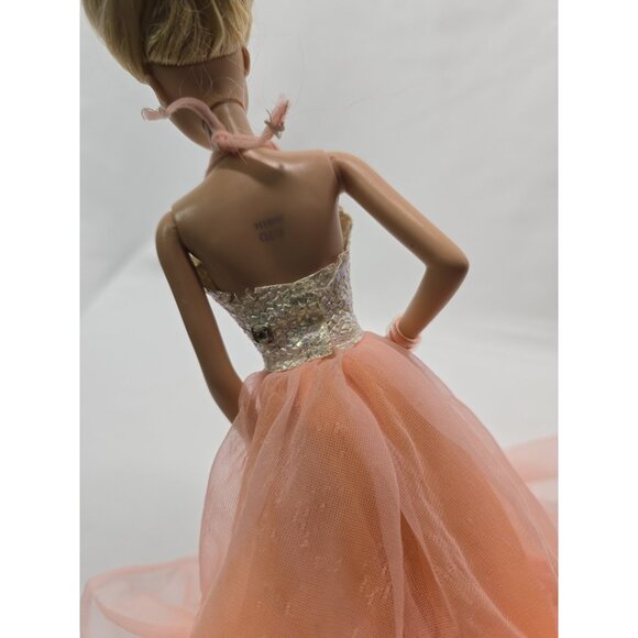 Barbie Peaches 'n Cream 1984 Mattel Replacement Dress Gown On Doll- FLAWED AS IS - Picture 9 of 16